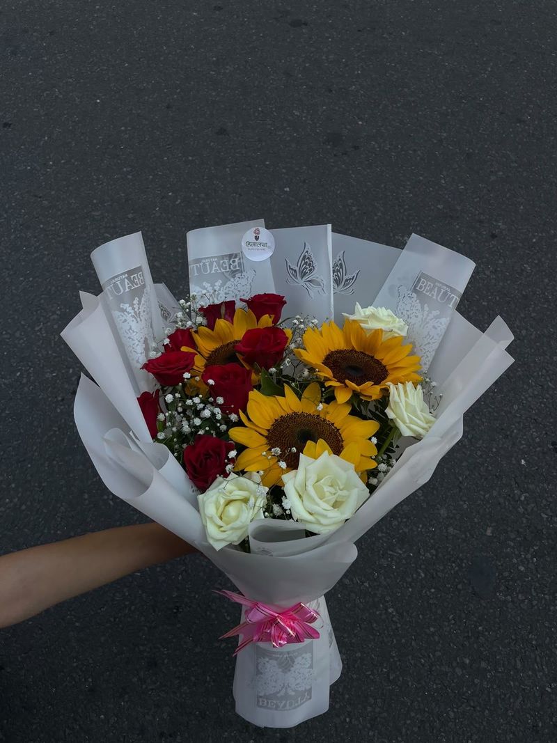 Mixed Sunflower & Rose Bouquet