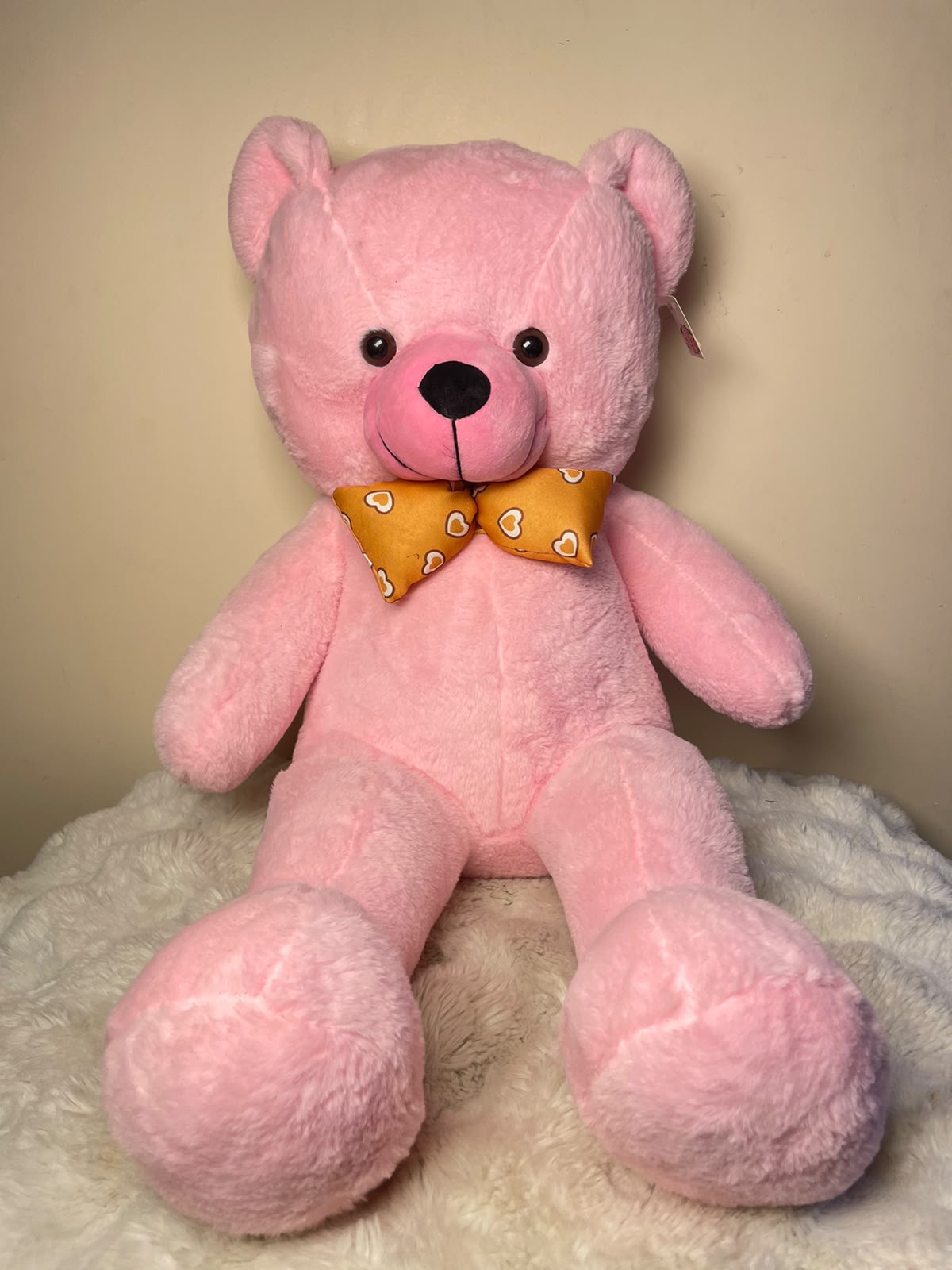 Golden Cuddle Bear Its cheerful color makes it a lovely choice for birthdays and surprise gifts.