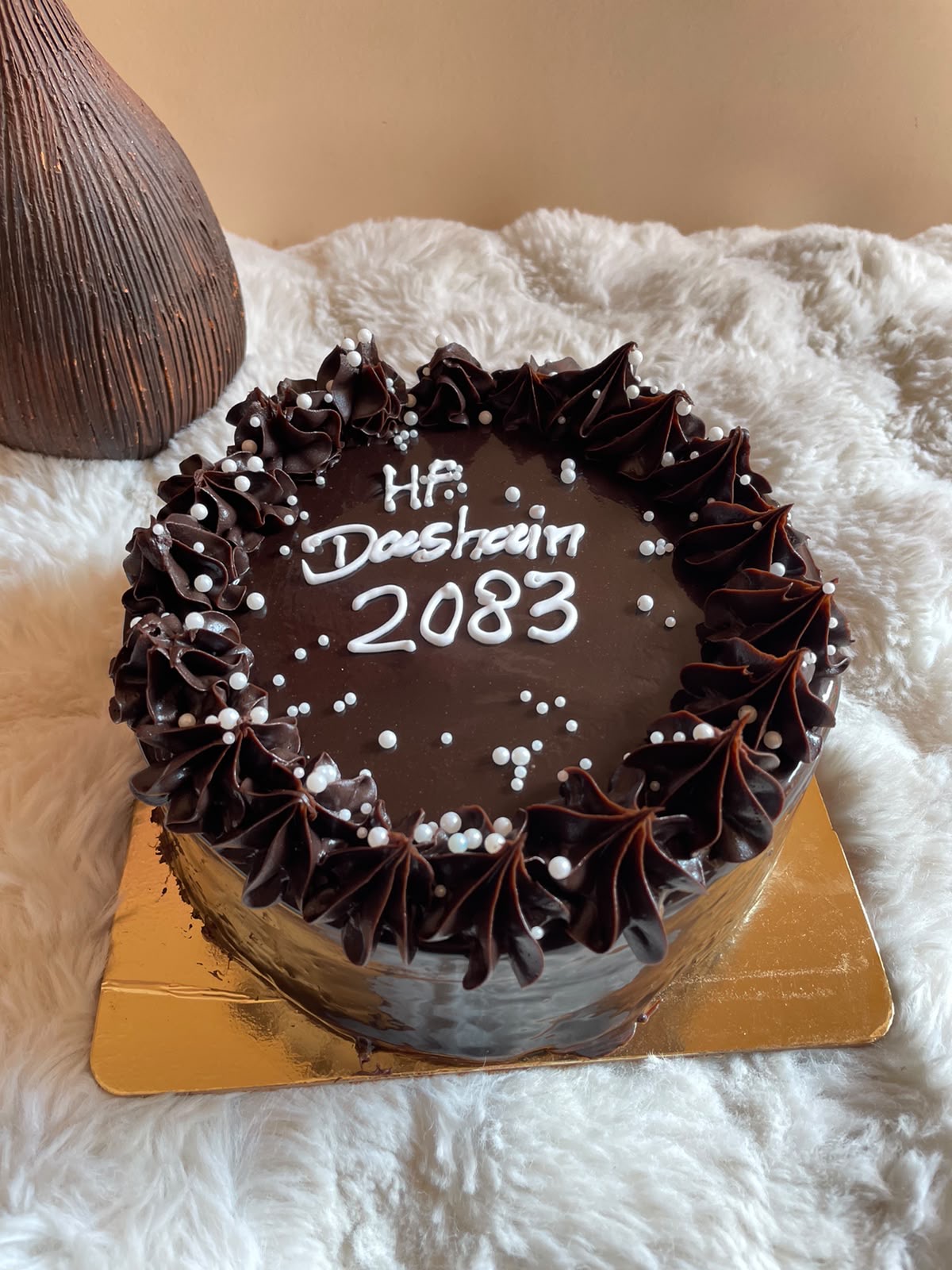 Chocolate Delight Cake Perfect for birthdays, anniversaries, family gatherings, and surprise gifts, this chocolate cake brings sweetness and joy to every special occasion.