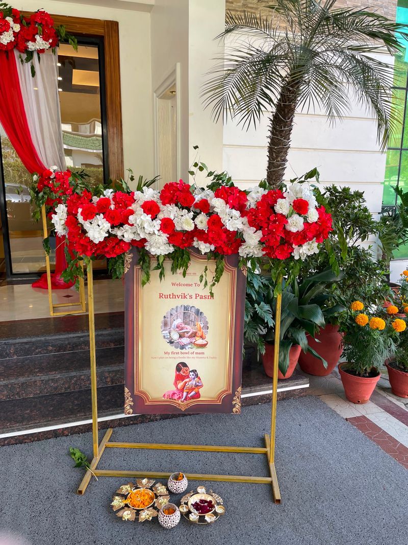 Elegant Red & White Floral Board