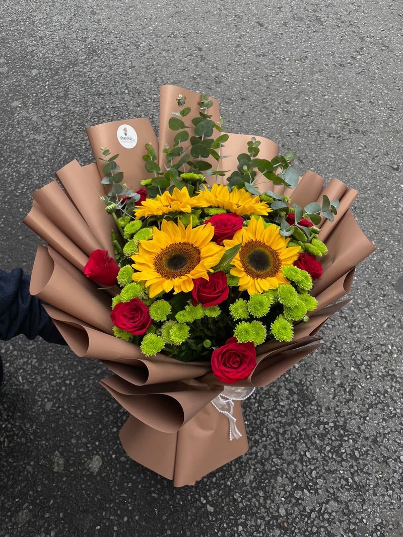🌻🌹Red Rose & Sunflower Mixed Bouquet