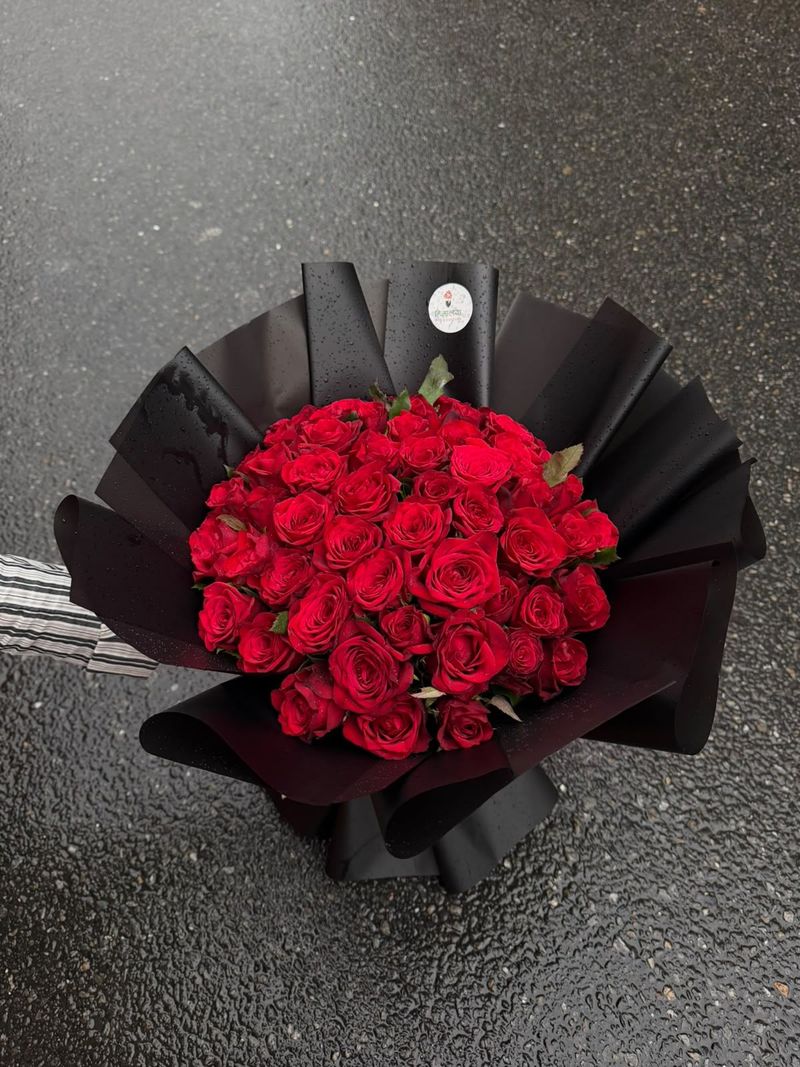 Premium Scarlet Rose Bouquet