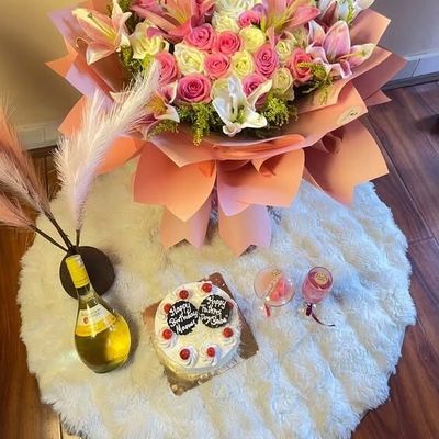 Floral, Cake & Wine Gift Combo