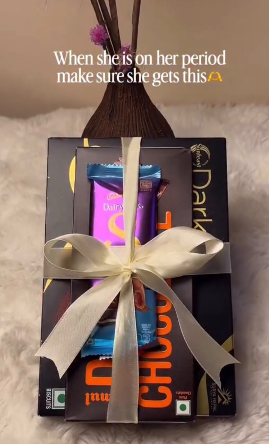 A simple and delightful chocolate combination featuring rich dark chocolate, Dairy Milk Silk, and Dark Fantasy biscuits. A perfect choice for anyone who enjoys a mix of chocolate and sweet treats.