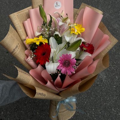Lily Mixed Gerbera Bouquet