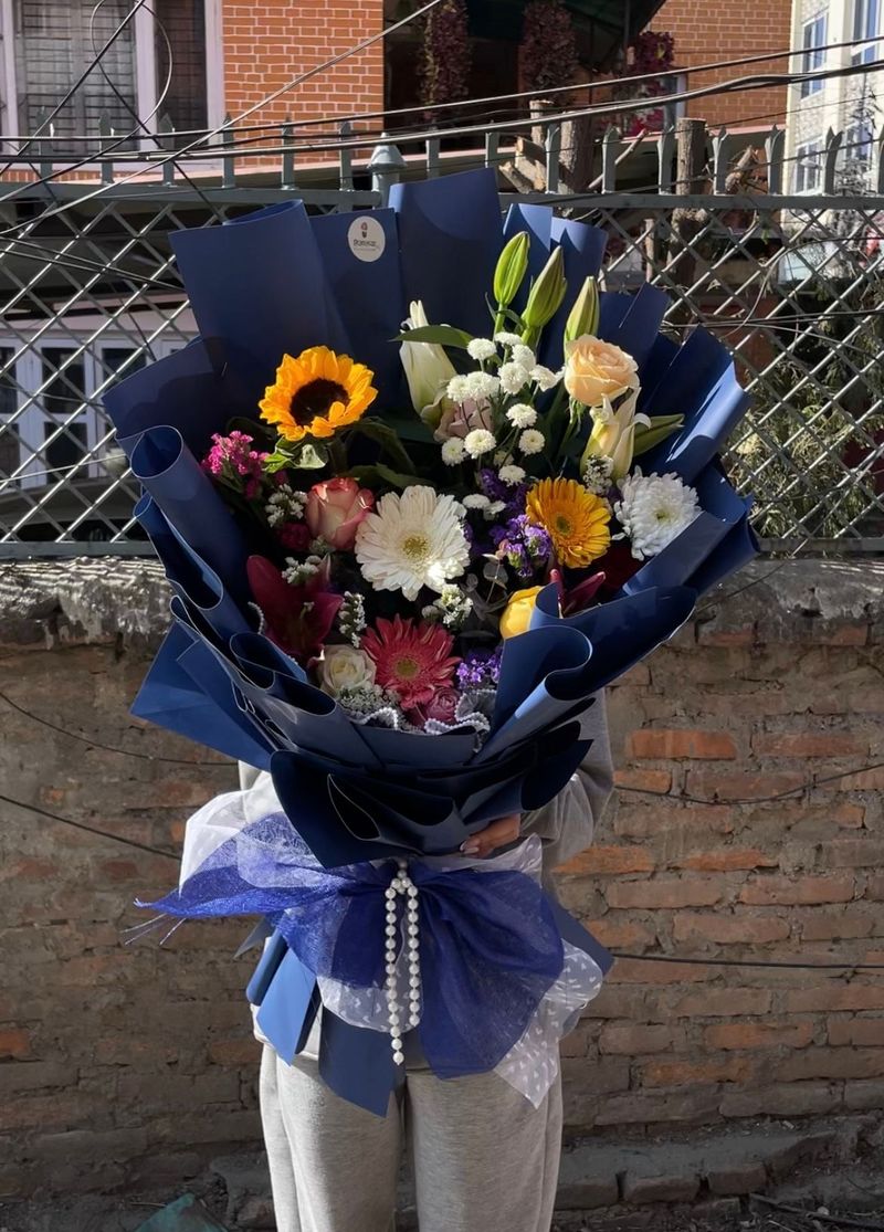 🌸 EverBloom Mix(Mix flowers bouquet )