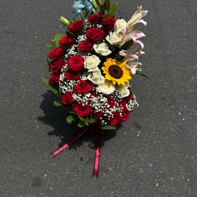 Golden Love Harmony Bouquet
