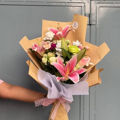 Blossom Symphony (Mix Flowers Bouquet )