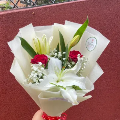 Classic Romance Lily Wrap