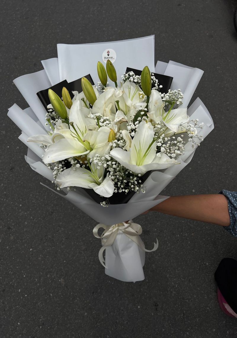 Pure Elegance Lilies