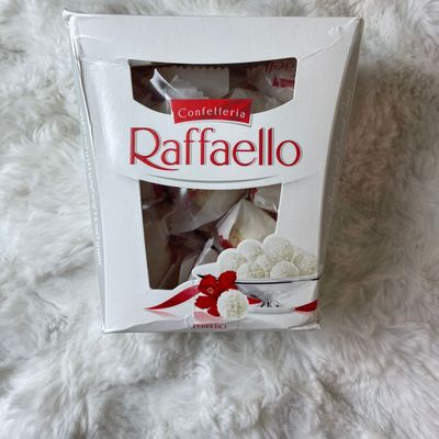 Raffaello Coconut Delight 🥥🤍