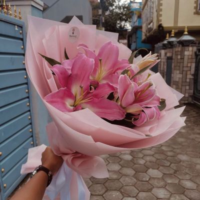 Blushing Meadows Lily Bouquet