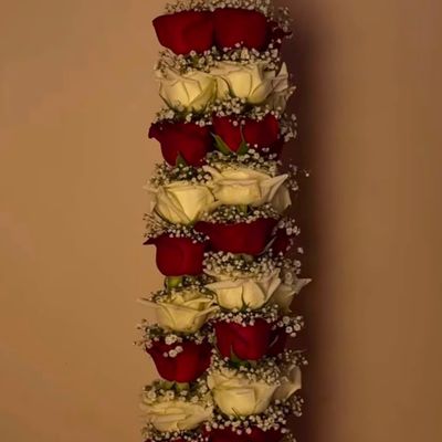 Royal Fresh Flower Garland