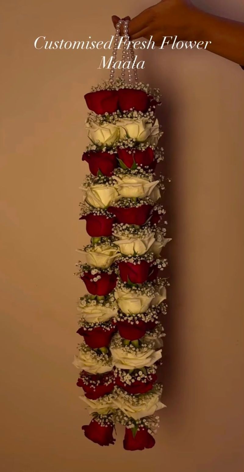 Royal Fresh Flower Garland