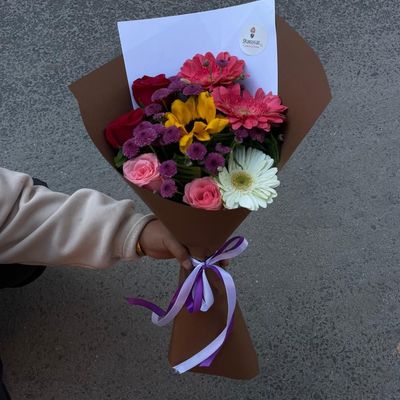 The Golden Fields Deluxe Mixed Bouquet