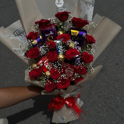 The Chocolate & Roses Embrace – Premium Assorted Bouquet