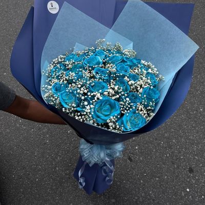 30-Stem Premium Blue Dyed Rose Bouquet
