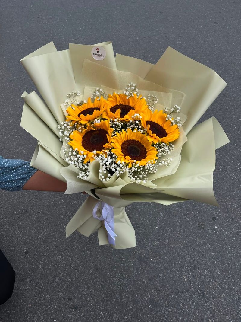 Sunny Blooms Bouquet