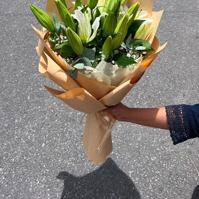The Classic Lily Collection