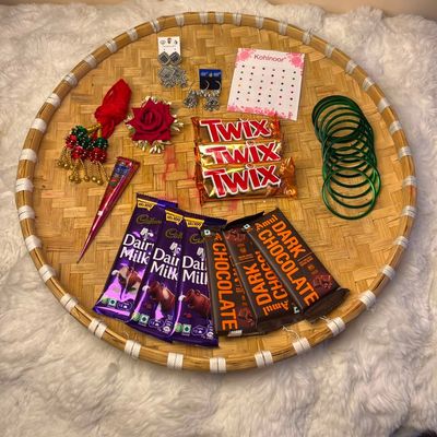 Shrawan Chocolate & Beauty Combo