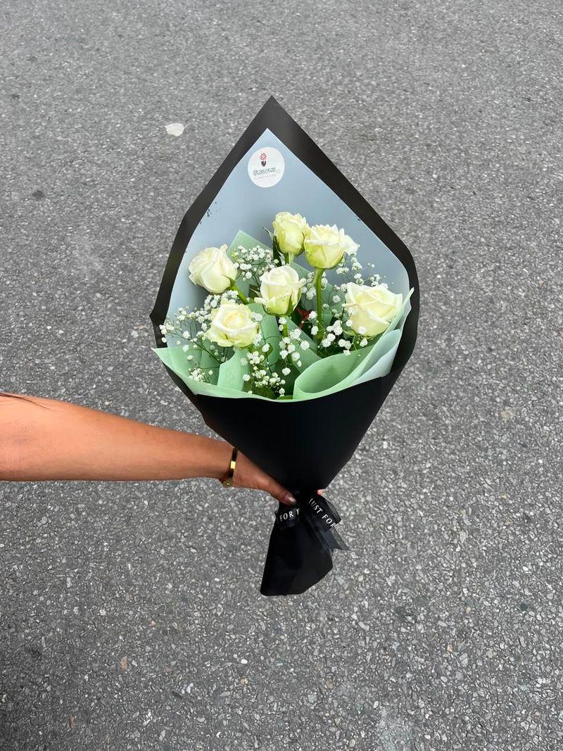 White Whisper Bouquet