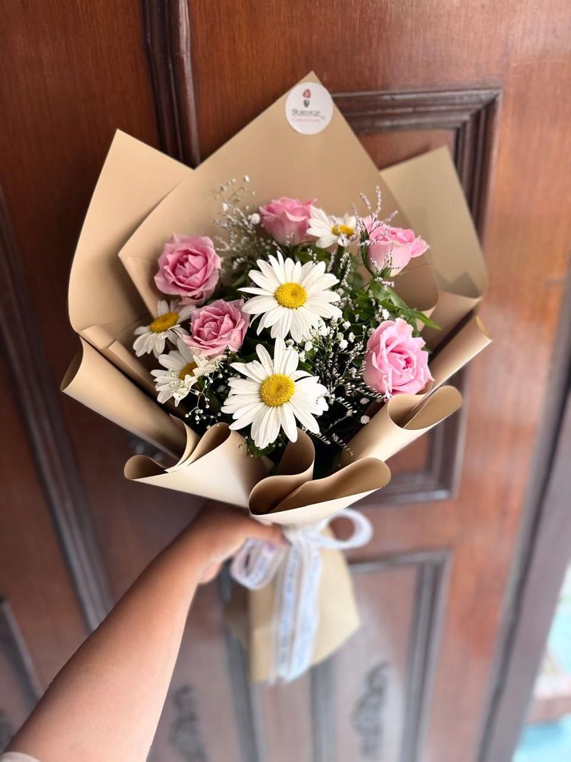 Soft Bloom Bouquet