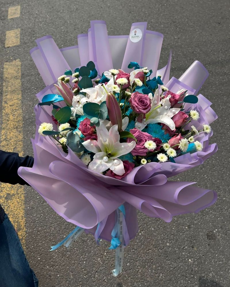 Charming Bloom Bouquet