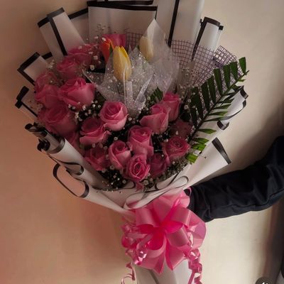 Premium Pink Blooms