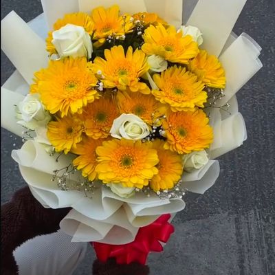 Cheerful Bloom Bouquet