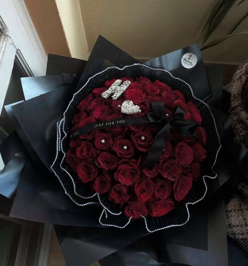 100 Stem Glitter Red Rose