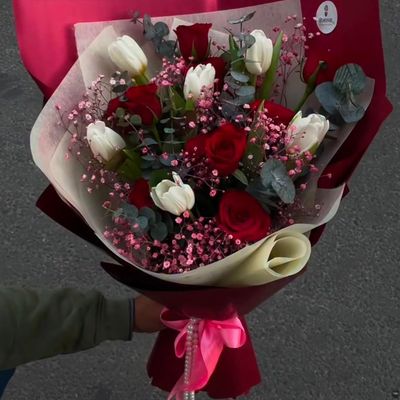 Tulip & Rose Elegance Bouquet