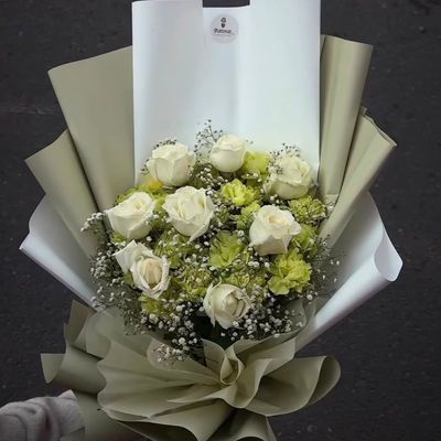 Green & White Bouquet