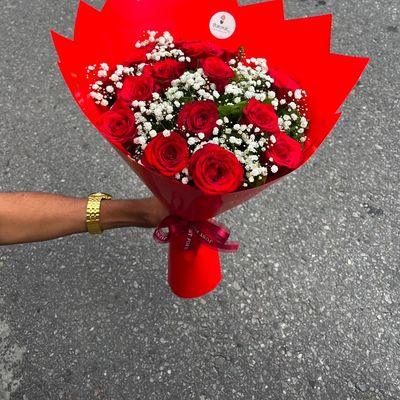 Classic 15 Red Rose Bouquet