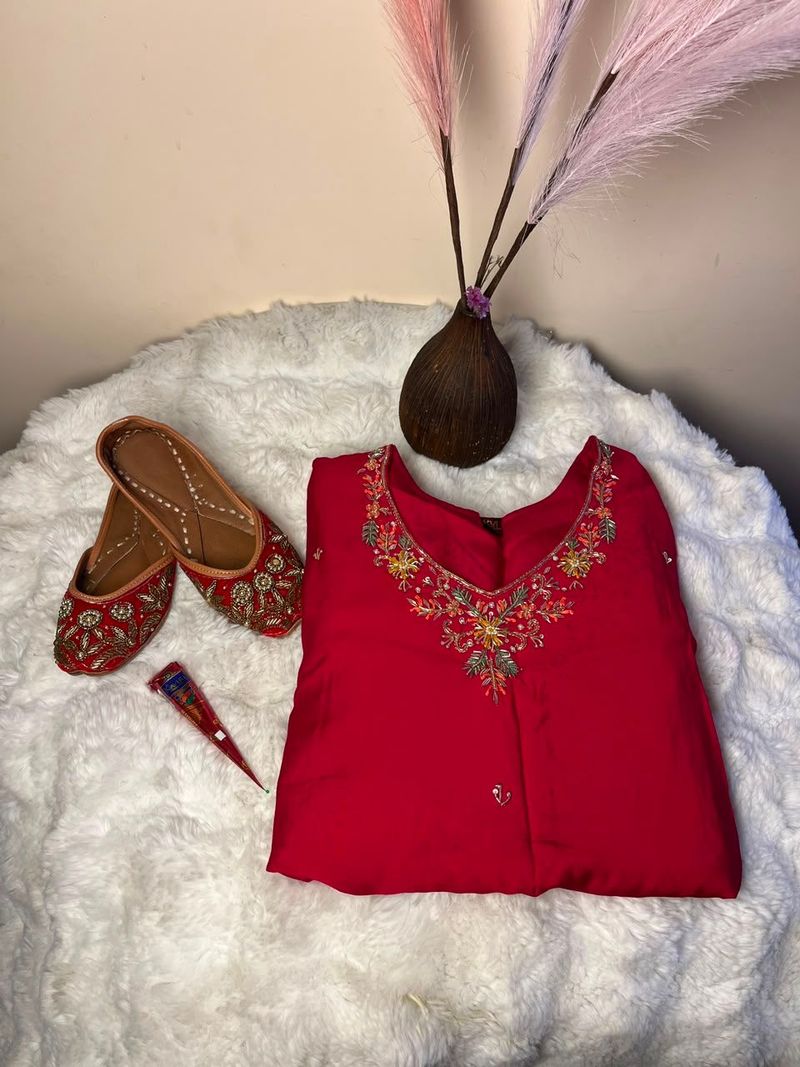 Festive Red Kurtha Gift Combo