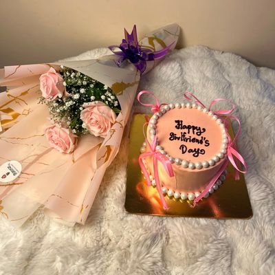 Pink Cake & Bouquet Gift Set