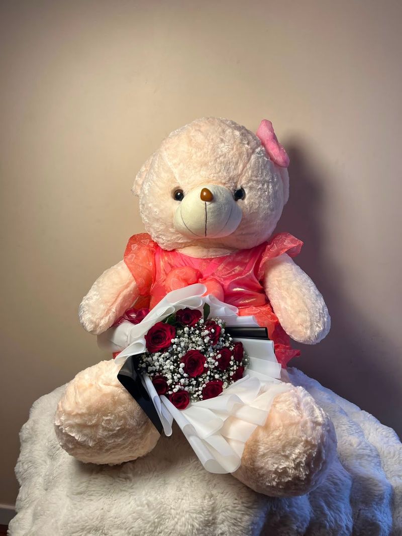 Forever Love Teddy & Roses Gift Combo