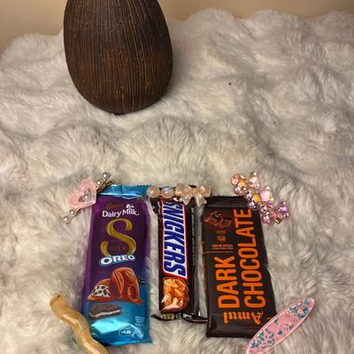 Girlfriend's Day Treat & Beauty Combo