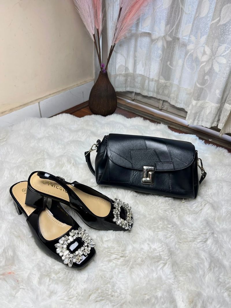 Chic Black Bag & Footwear