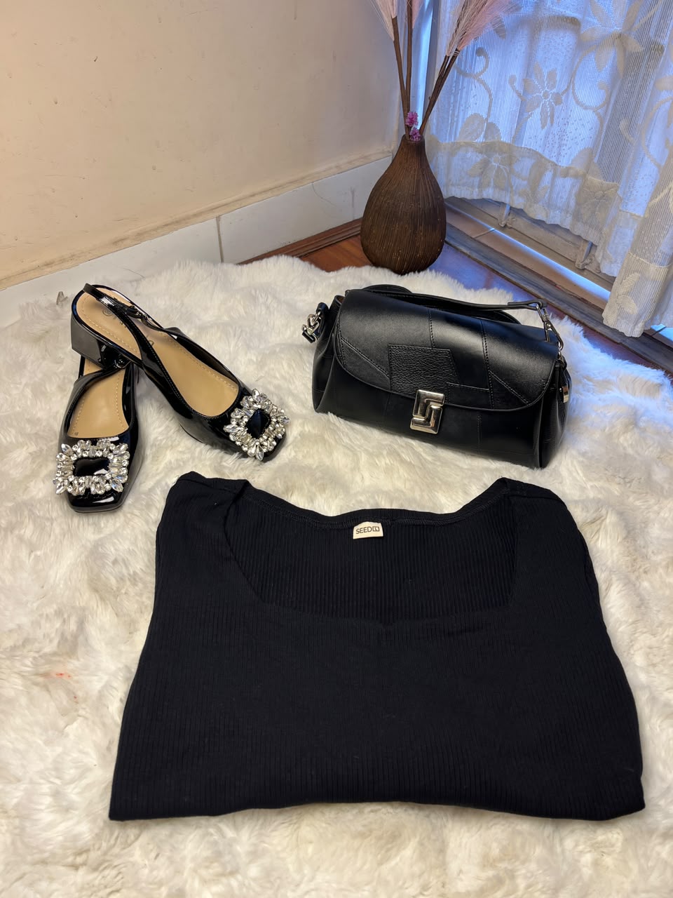 Love & Style Celebration Combo The T-shirt design, color, size, bag style, and sandal design may vary based on availability while maintaining the same quality and gifting appeal. Please mention the required T-shirt and sandal size while placing your order.