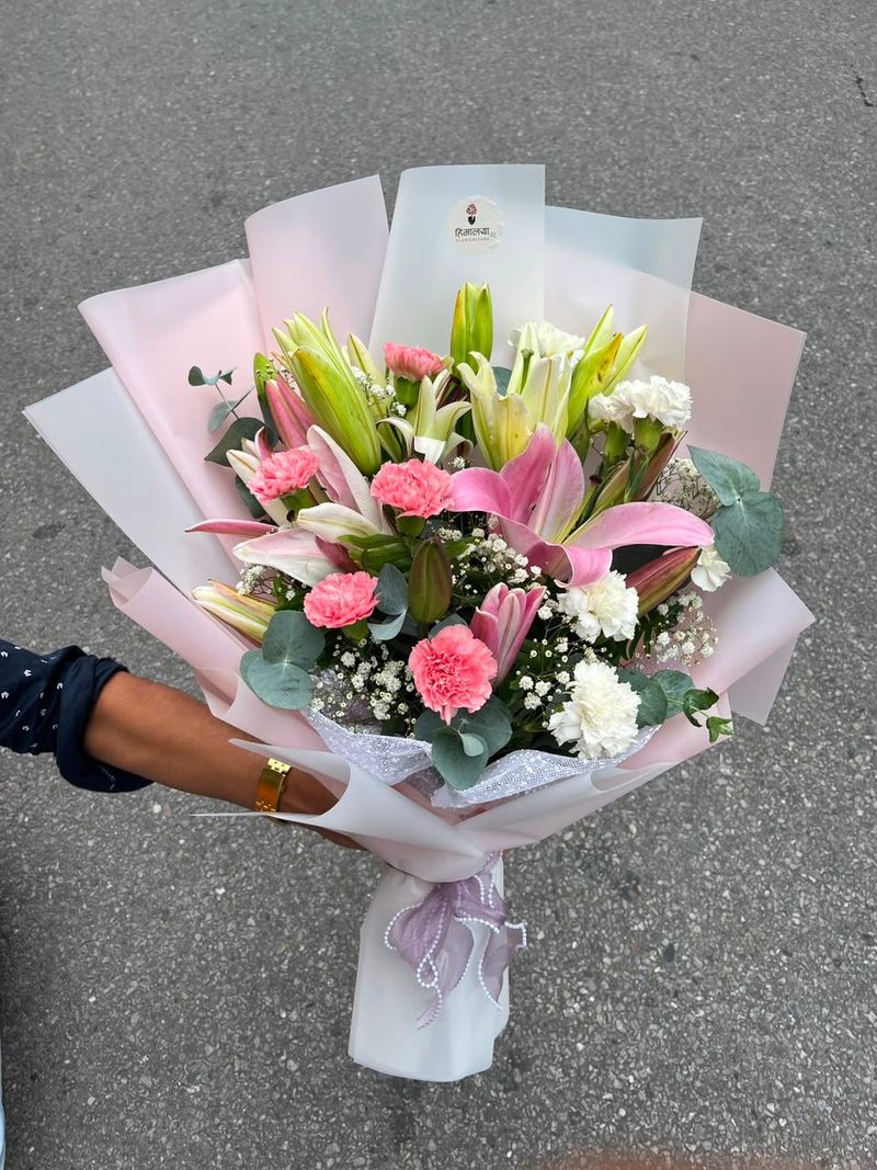 Classic Lily & Carnation Bouquet