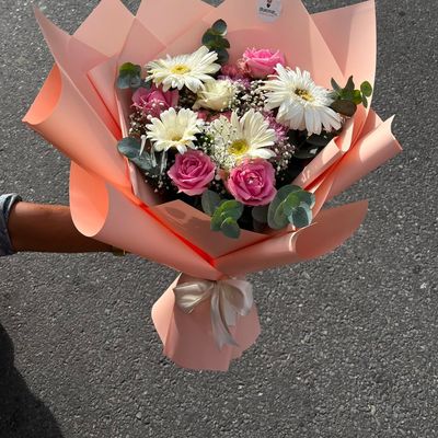 Graceful White and Pink Rose Bouquet