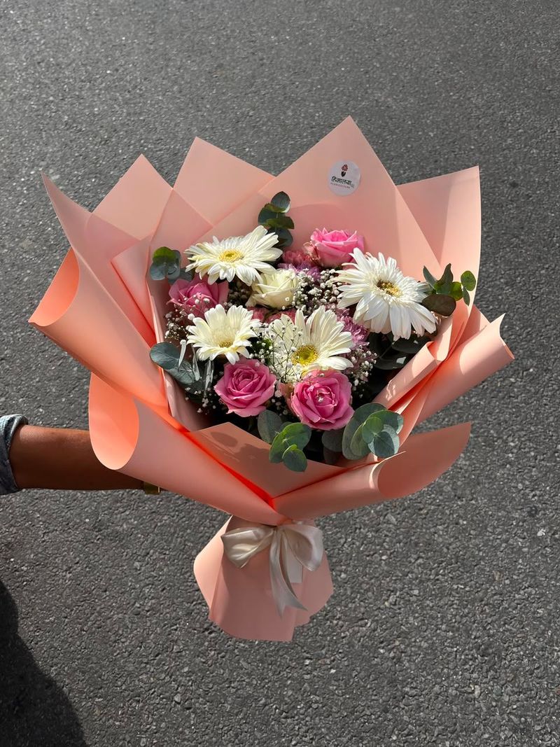 Graceful White and Pink Rose Bouquet