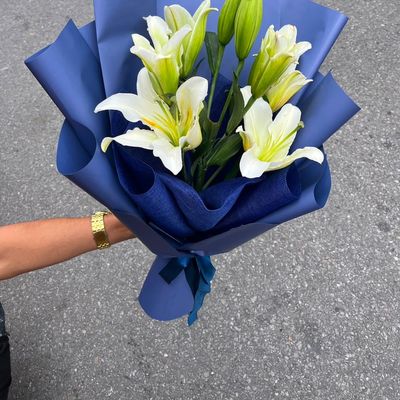 Elegant Lily Duo Bouquet
