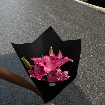 Blush Lily Elegance – 3 Stem Bouquet