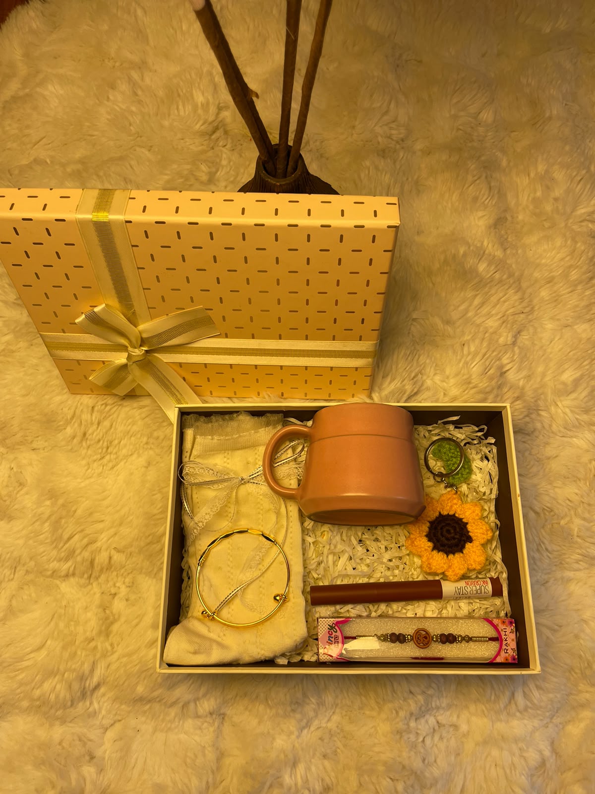 Product colors, designs, brands, sizes, and packaging may vary depending on availability while maintaining the overall quality and value of the gift set. Lipstick shades may vary slightly from the product image due to availability and screen display differences. Product images are for illustrative purposes, and minor variations in appearance may occur.