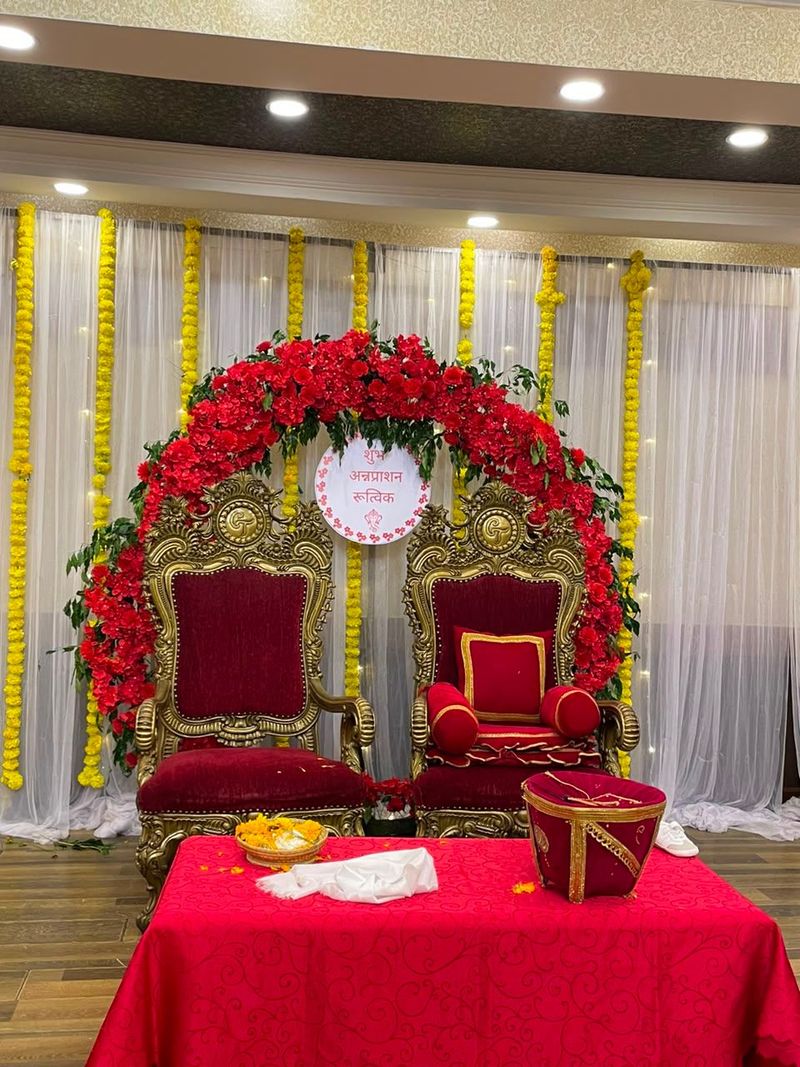 Royal Floral Wedding Stage & Throne Setup
