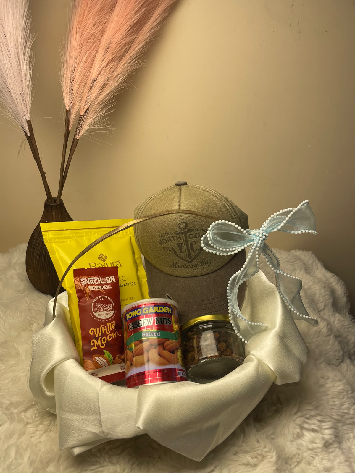 Sweet & Simple Hamper Product brands, colors, packaging, and presentation may vary depending on availability. The quantity and overall value of the basket will be maintained, and suitable alternatives may be provided when necessary.