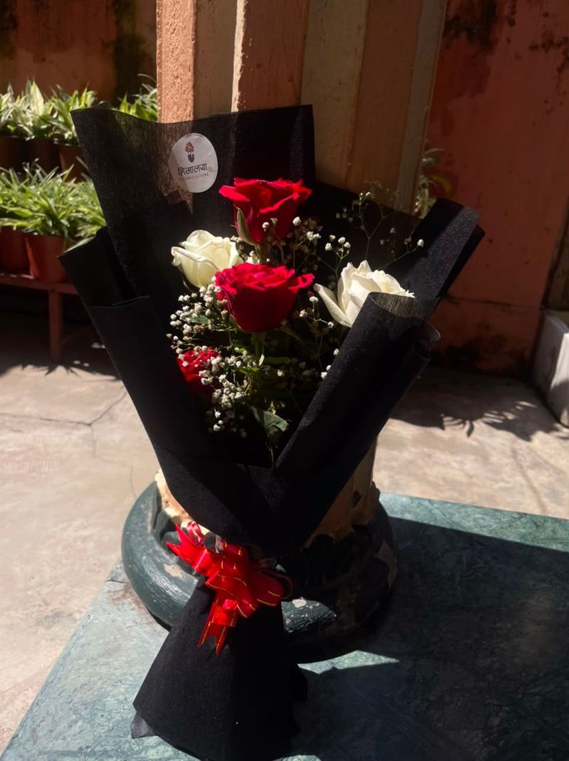 Rose Duo Bouquet