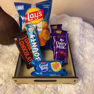 Chocolate & Snack Gift Tray