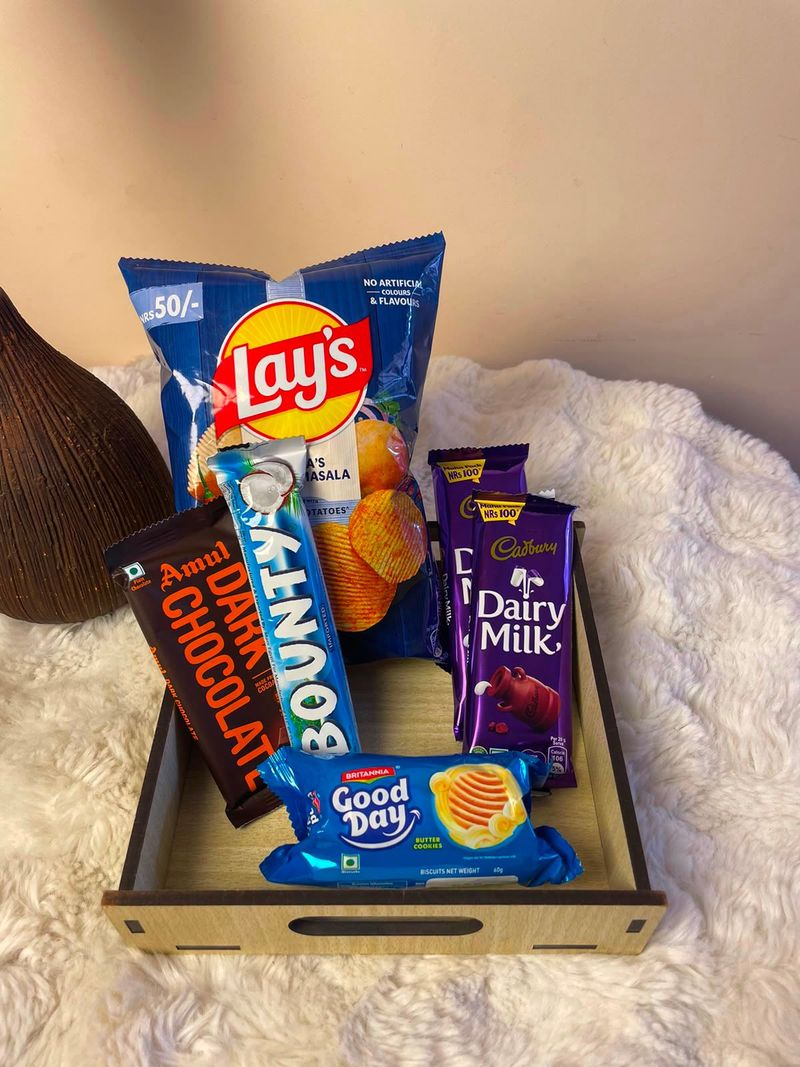 Chocolate & Snack Gift Tray